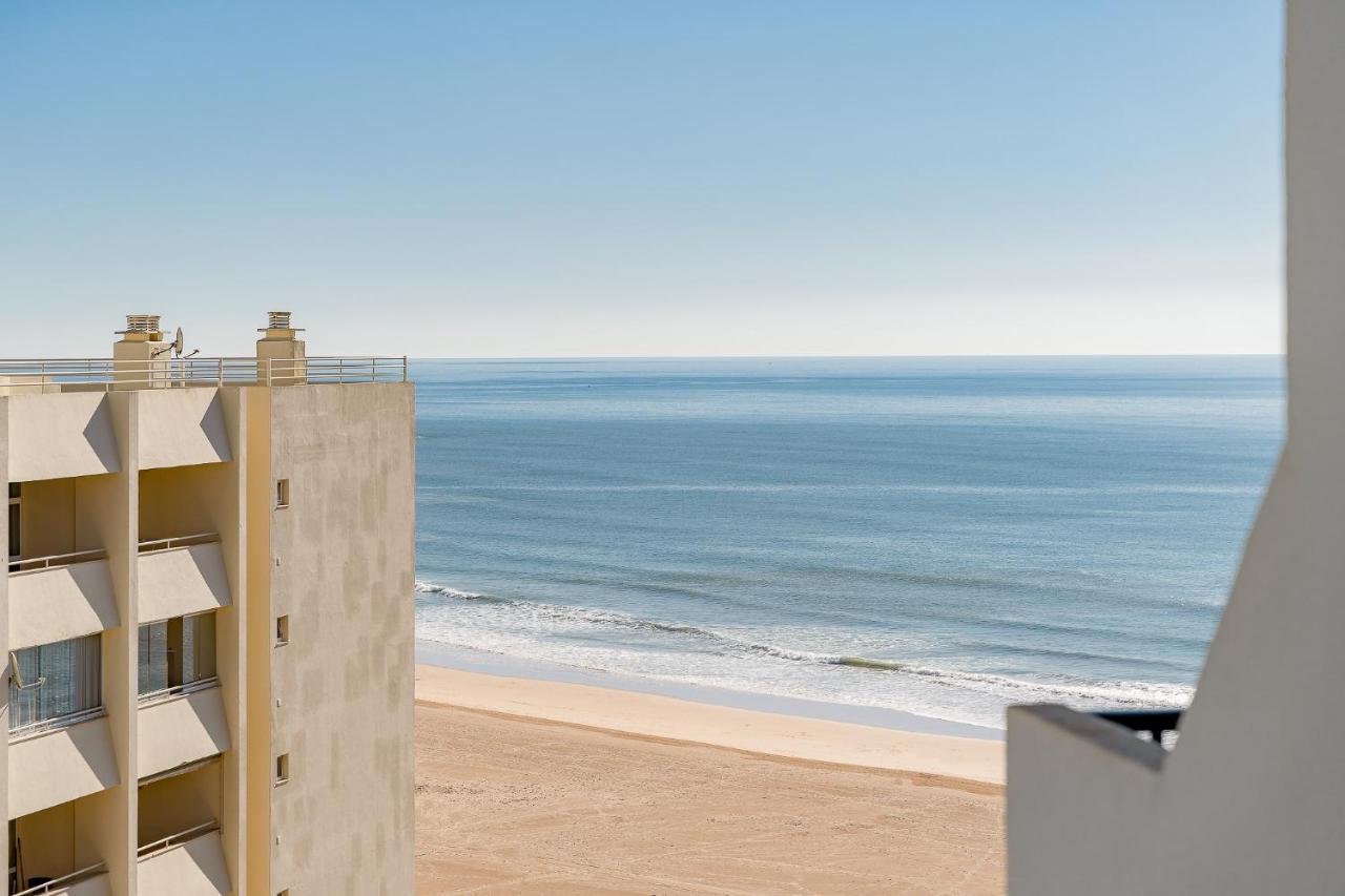 Ocean Beachfront Home By Real Life Concierge Portimão Exterior photo